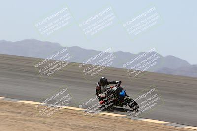 media/Apr-10-2022-SoCal Trackdays (Sun) [[f104b12566]]/Bowl (11am)/